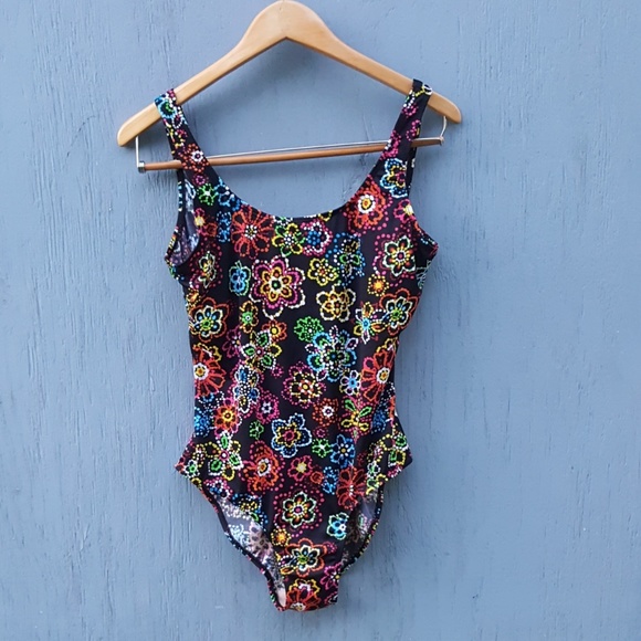 Multicolor Onepiece - Picture 3 of 7